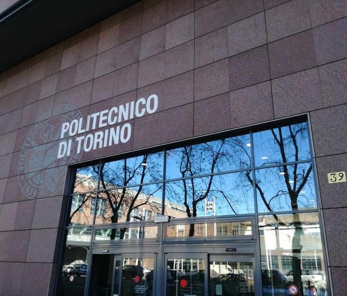 politecnico - foto d'archivio