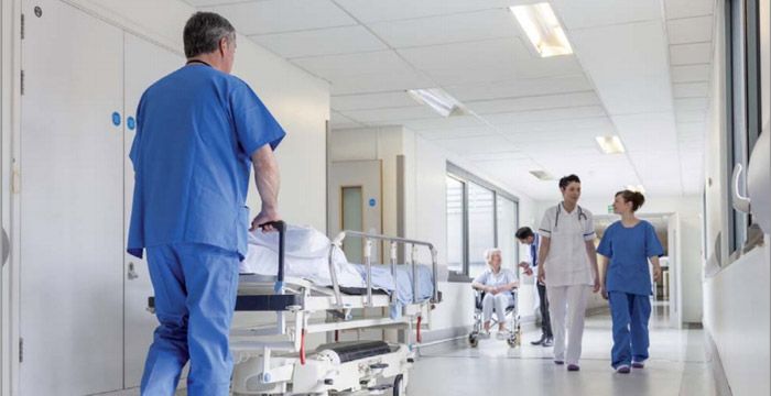Turni massacranti, mancanza di mascherine e personale: esposto Nursind a procure Torino ed Ivrea