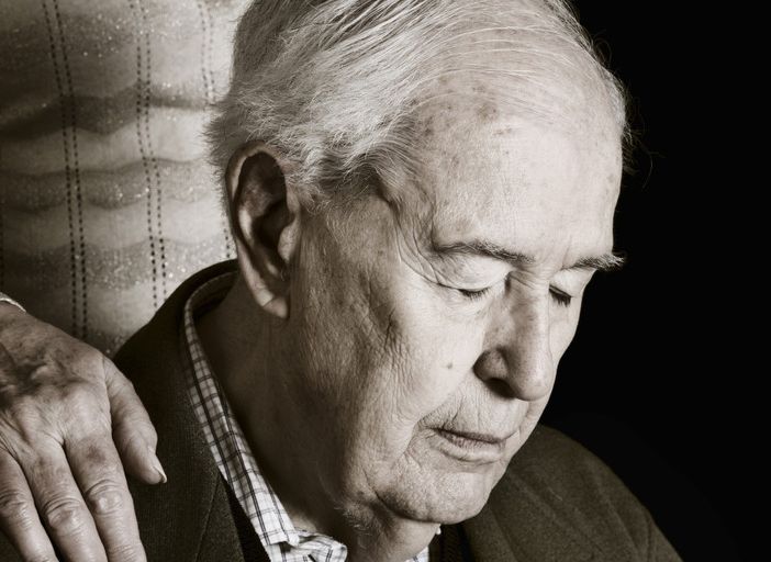 Giornata Alzheimer, definito il piano triennale che mette in rete le aziende sanitarie per l’assistenza alla demenza