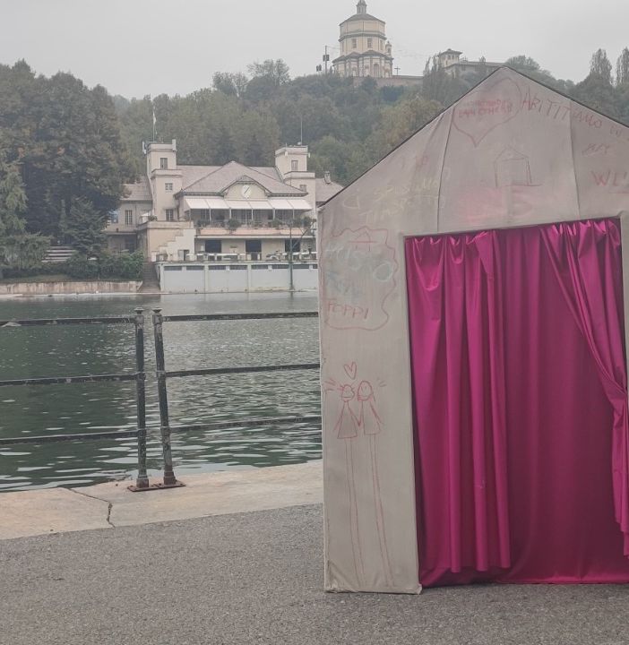 Una casa sulle rive del Po è la nuova opera interattiva di Mr. Pink