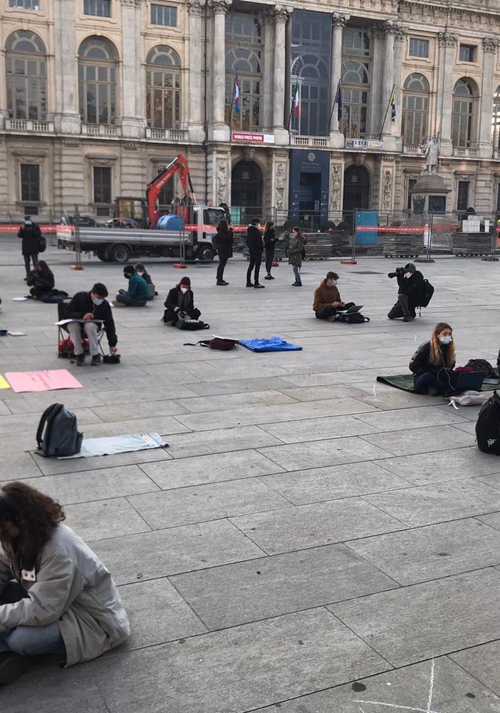 Piemonte arancione e scuole medie chiuse, Anita (No Dad): &quot;Una presa in giro: studieremo davanti alla Regione&quot;