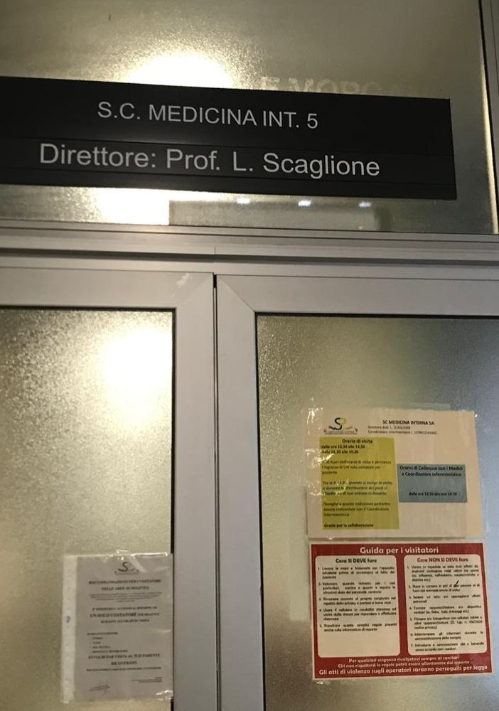 Coppia di anziani alle Molinette per influenza risulta positiva al Coronavirus: reparto chiuso e medici in quarantena