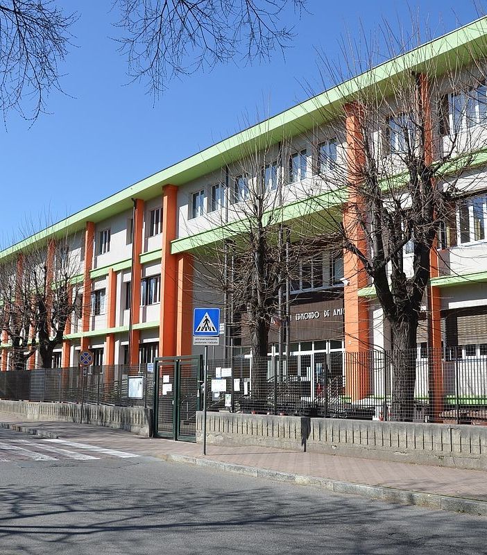 le scuole De Amicis e Manzoni chiuse a Nichelino