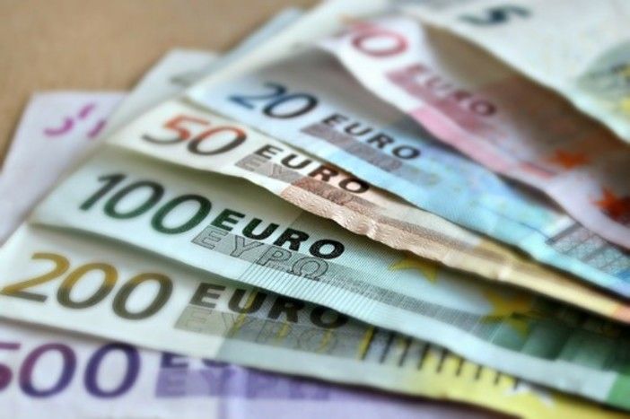 banconote sovrapposte