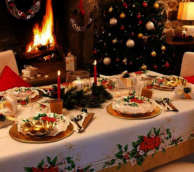 tavola imbandita per Natale