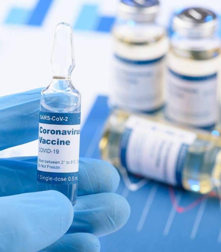 Vaccini, oggi in Piemonte somministrate oltre 21mila dosi. Covid hospital del Valentino come hub vaccinale: si decide domani