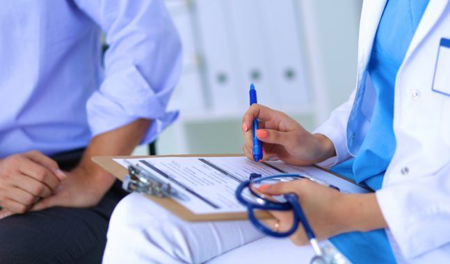 None aiuta a pagare le spese di chi si fa trasportare per una visita o un prelievo