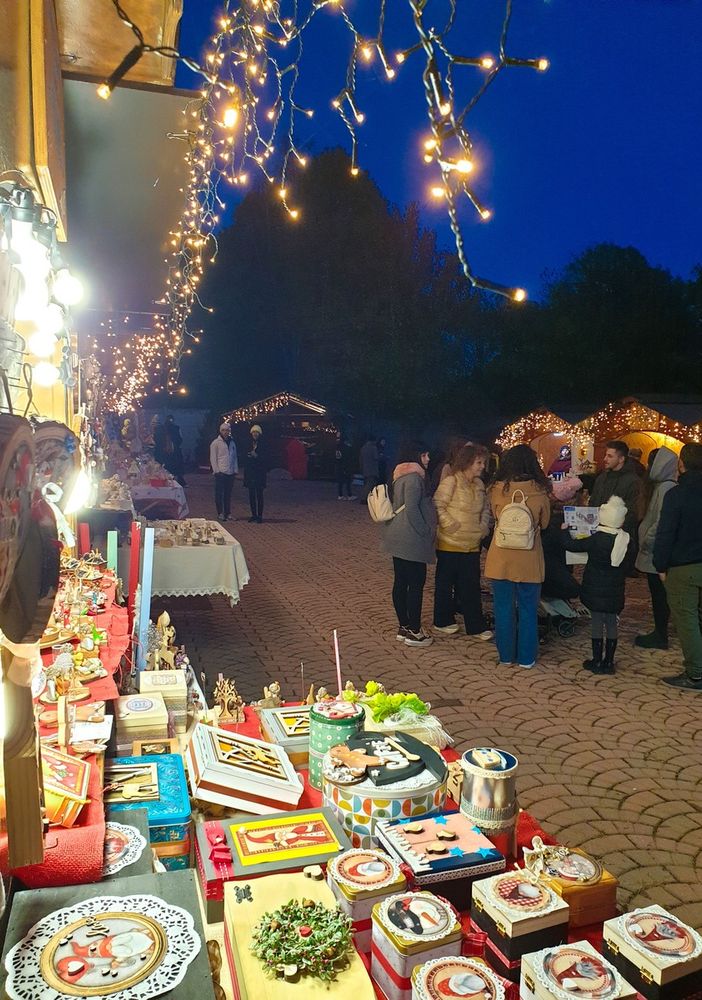 E' partita la 21a edizione del Mercatino degli Angeli a Sordevolo nel biellese