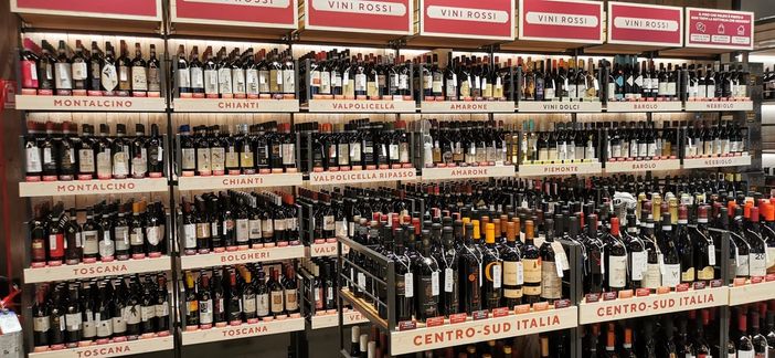 negozio di vini a Le Gru