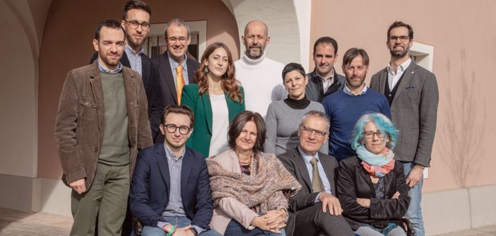 Monica Pecchio e i componenti della sua lista