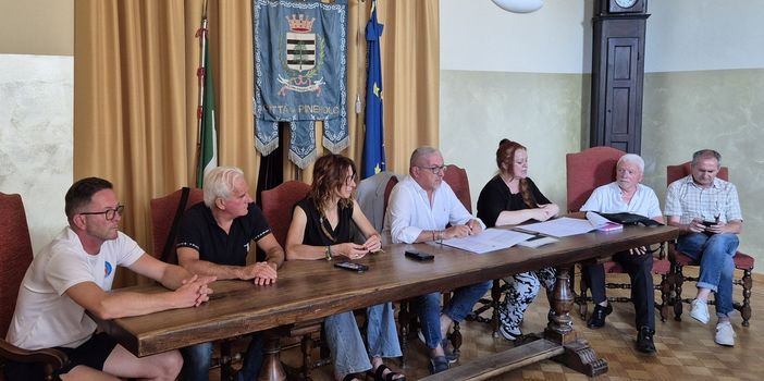 La conferenza di stamattina La conferenza di stamattina