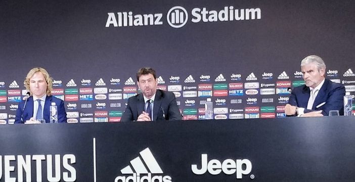 Juve, processo da rifare: tolti (al momento) i 15 punti di penalizzazione "in attesa di una nuova valutazione" Juve, processo da rifare: tolti (al momento) i 15 punti di penalizzazione "in attesa di una nuova valutazione"