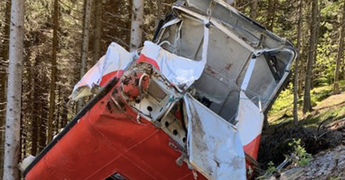 La cabina caduta La cabina caduta