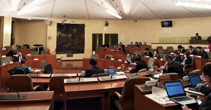 Regione, dietrofront sull'ambiente: la maggioranza chiede lo stato di emergenza climatica