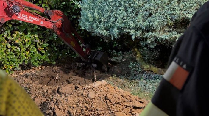 L’escavatore in azione