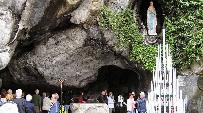 A Lourdes, per i 162 anni dalla prima apparizione, con la Polaris Viaggi e la Pro Loco Bagnolo Piemonte