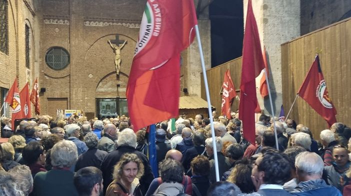 Un momento del ricordo laico Un momento del ricordo laico