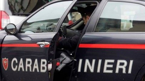 carabinieri - foto d'archivio carabinieri - foto d'archivio