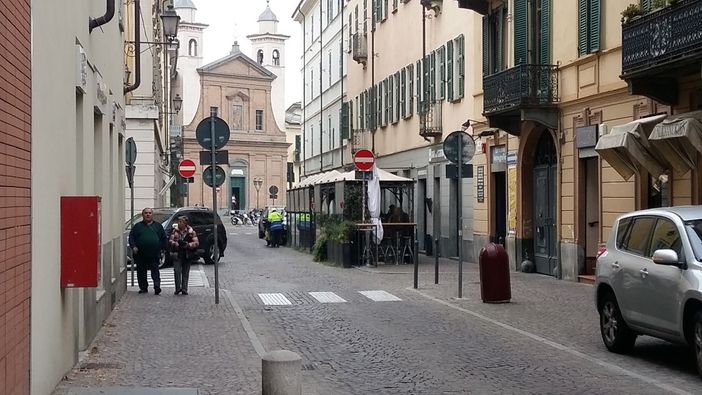 Arriva il cantiere della ciclabile: primo tratto di via Trieste a Pinerolo chiuso al traffico veicolare
