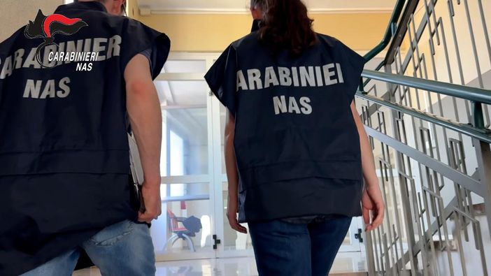 Otto arresti per maltrattamenti in comunità per disabili a Luserna San Giovanni: uno è accusato di violenza sessuale