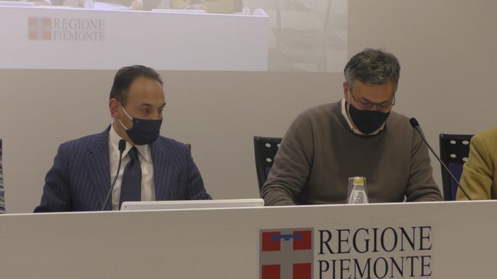 Caos vaccini, la Regione si difende: &quot;Partiti per tempo, ritardi nelle distribuzione sono colpa del fornitore&quot; (VIDEO)