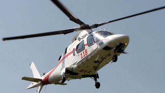 Pinerolo: scontro tra auto e scooter all’incrocio tra via Saluzzo e corso Piave