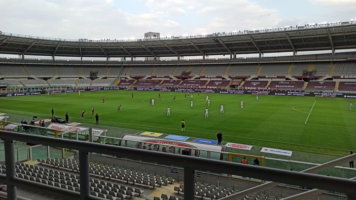 carrellata di immagini del derby