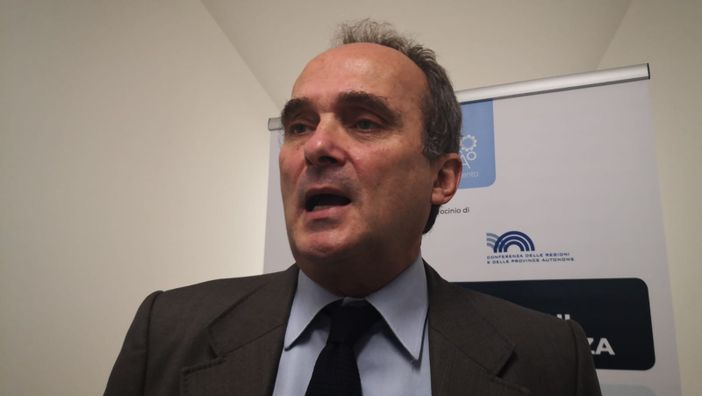 Ogni anno in Italia 10mila morti per infezioni resistenti agli antibiotici: in Piemonte i casi più difficili [FOTO e VIDEO]