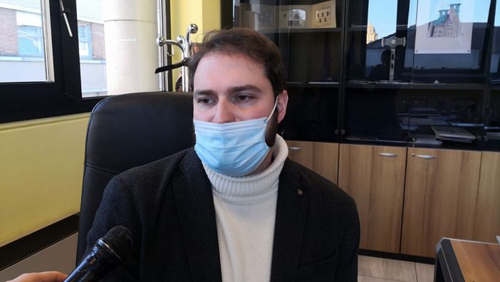 L'assessore Marrone L'assessore Marrone