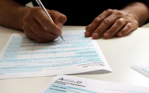 In Piemonte si va verso un aumento dell'Irpef In Piemonte si va verso un aumento dell'Irpef