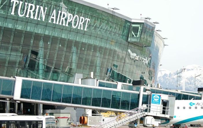 L'aeroporto di Caselle L'aeroporto di Caselle