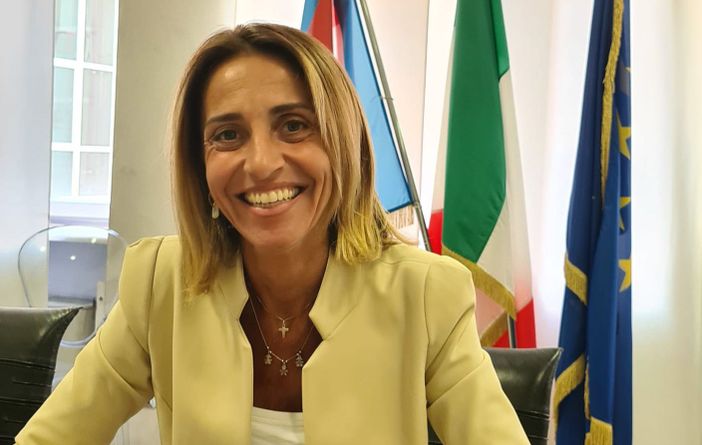 Una scuola per tutti: la Regione raddoppia i fondi per l'apprendimento in classe della Lingua dei segni (LIS) Una scuola per tutti: la Regione raddoppia i fondi per l'apprendimento in classe della Lingua dei segni (LIS)