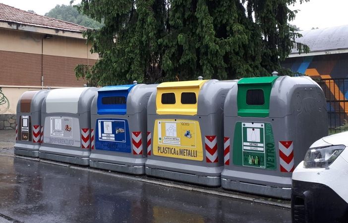 L’ecopunto in via Roberto D’Azeglio