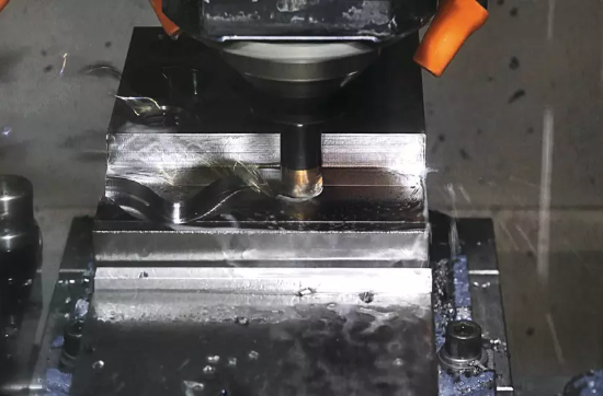 Settore metalmeccanico: opportunità di lavoro nel Saluzzese, si cerca un fresatore CNC Fanuc /Selca