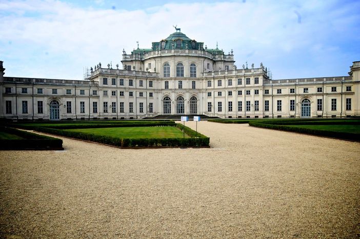 Da quest'estate ci si potrà anche alla Palazzina di Caccia di Stupinigi Da quest'estate ci si potrà anche alla Palazzina di Caccia di Stupinigi