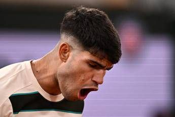 Alcaraz, il coach Ferrero rivela: "Sui match point per Sinner mi ha sorriso" Alcaraz, il coach Ferrero rivela: "Sui match point per Sinner mi ha sorriso"