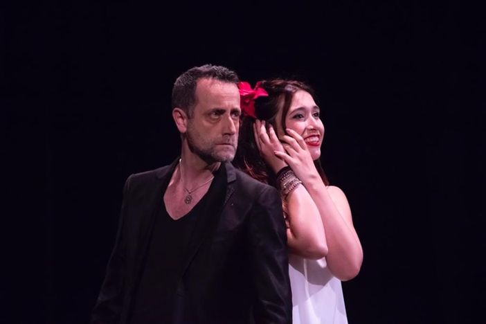 Stasera a Buriasco la storia dolorosa di Marie Trintignant diventa teatro