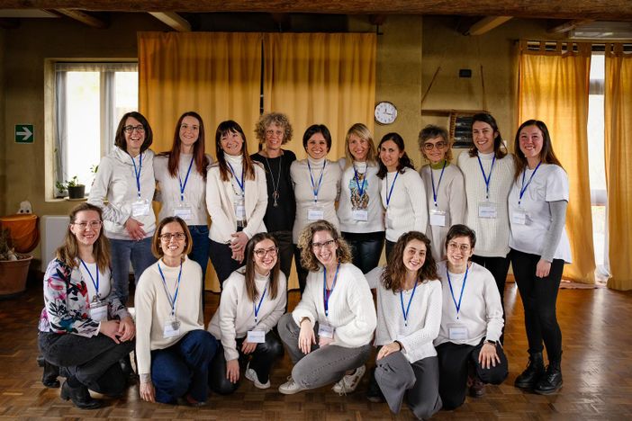 Dall’incontro di una mamma e una doula nasce una rete di professioniste del Pinerolese e un’associazione Dall’incontro di una mamma e una doula nasce una rete di professioniste del Pinerolese e un’associazione