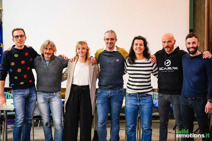 Da sinistra Andrea Beltrando; Fausto Revello; Rachele Revello; Daniele Fornero; Beatrice Rolfo; Maurizio Solavaggione; Alessandro Bogino Da sinistra Andrea Beltrando; Fausto Revello; Rachele Revello; Daniele Fornero; Beatrice Rolfo; Maurizio Solavaggione; Alessandro Bogino