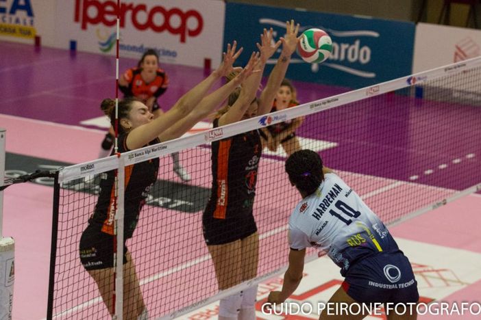 Hardeman in attacco nel match contro il Macerata