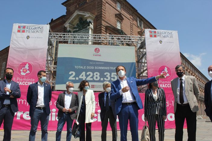 Alberto Cirio e assessori regionali