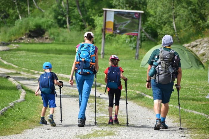 Pian Munè di Paesana: Giornata degli Ometti in pietra Pian Munè di Paesana: Giornata degli Ometti in pietra
