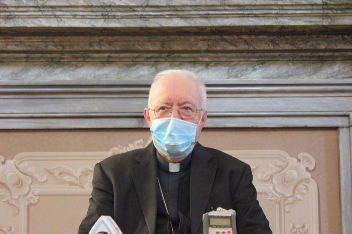 mons. cesare nosiglia mons. cesare nosiglia