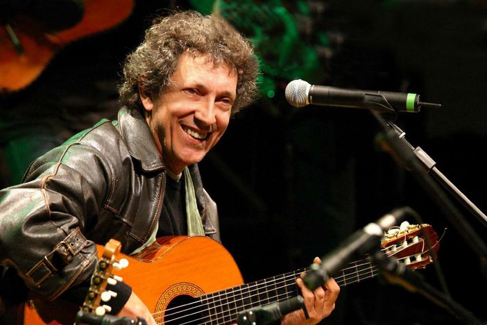 Al Teatro Superga di Nichelino il premio Gianmaria Testa e il concerto di Eugenio Bennato Al Teatro Superga di Nichelino il premio Gianmaria Testa e il concerto di Eugenio Bennato