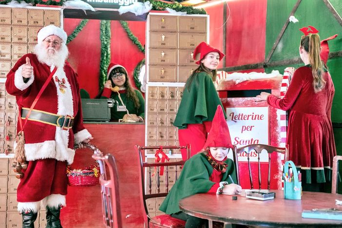 A Stupinigi si inizia già a respirare l'aria delle feste con "Natale è Reale" A Stupinigi si inizia già a respirare l'aria delle feste con "Natale è Reale"