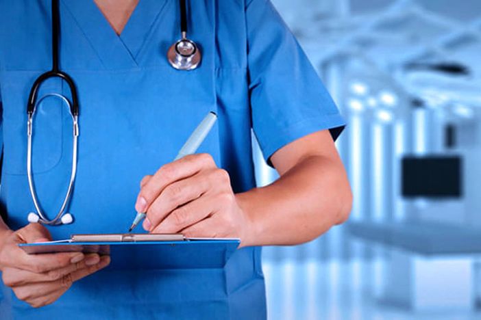 Precariato in sanità, i contratti a tempo determinato prorogati fino a fine anno Precariato in sanità, i contratti a tempo determinato prorogati fino a fine anno