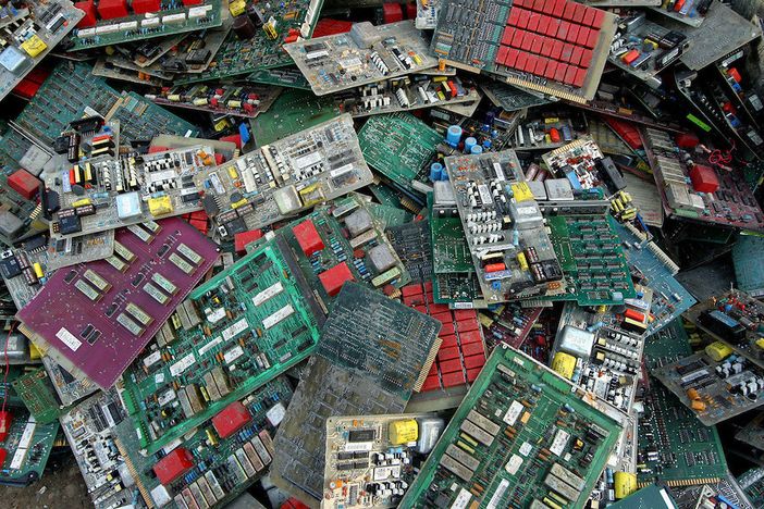 rifiuti elettrici ed elettronici