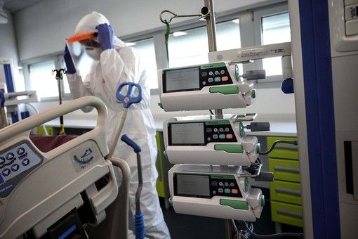 Prima ondata, dopo quanti giorni di lockdown il sistema sanitario piemontese era tornato a respirare?