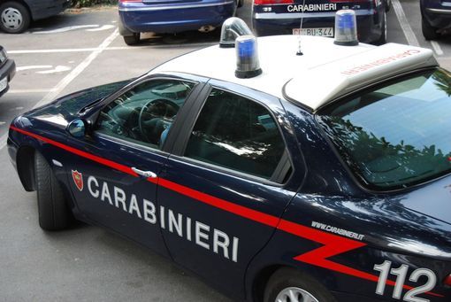 Dà in escandescenza in piazza a Vigone: in ospedale per accertamenti