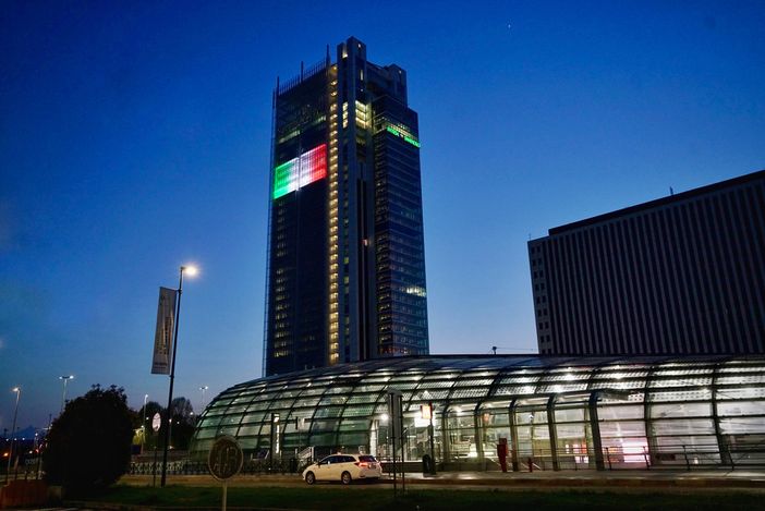 Nuovo Programma Filiere di Intesa Sanpaolo: 10 miliardi per rilanciare l'economia italiana post emergenza